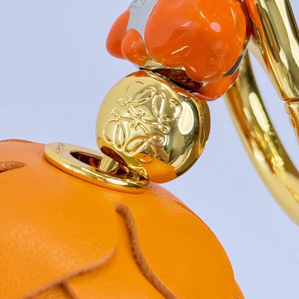 Loewe Charm - Picture 6 of 6